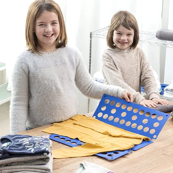 Deska za zlaganje otroških oblačil